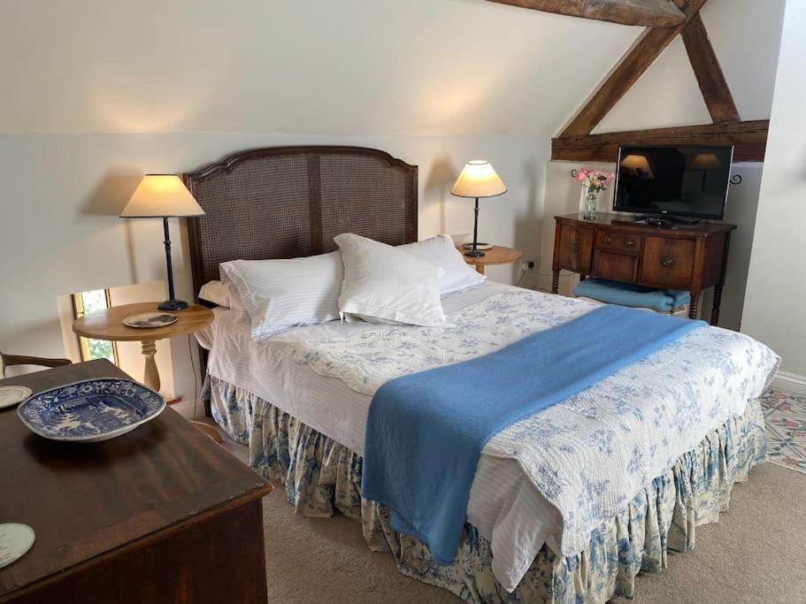 Barn Conversion On Working Farm